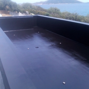piscina nera - Costa Smeralda